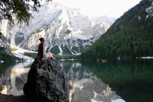Read more about the article Südtirol – Perlen der Dolomiten: Pragser Wildsee und Drei Zinnen